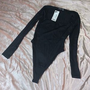 BooHoo Women’s Black Ribbed Bodysuit Size 6 US